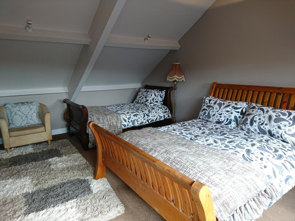 Adolphus Guest House Сихем Экстерьер фото